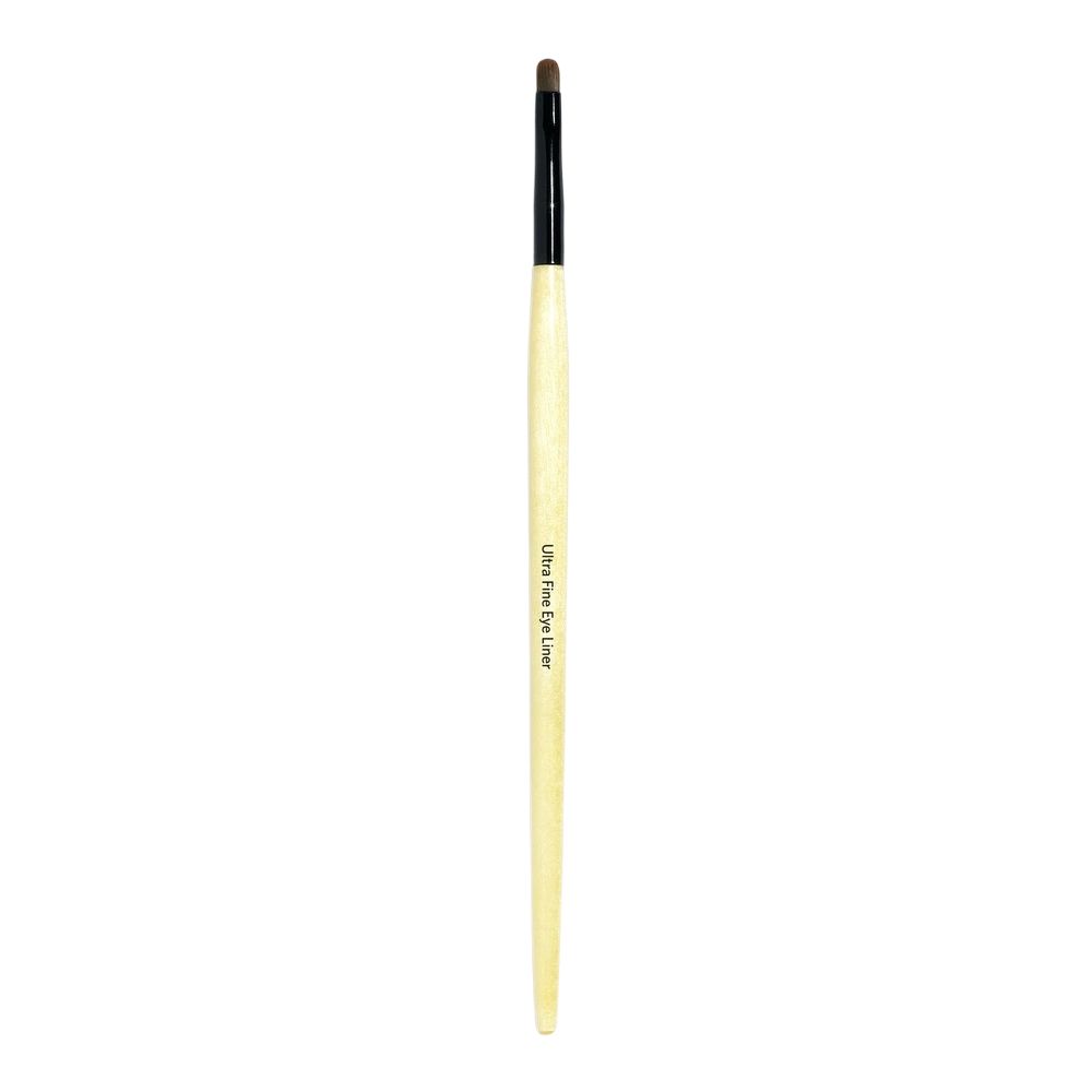 Кисть косметическая Ultra Fine Eyeliner Brush купить в VISAGEHALL