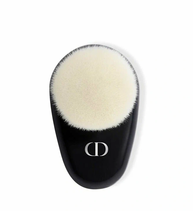 DIOR BACKSTAGE FACE BRUSH~Кисть для макияжа №18 купить в VISAGEHALL