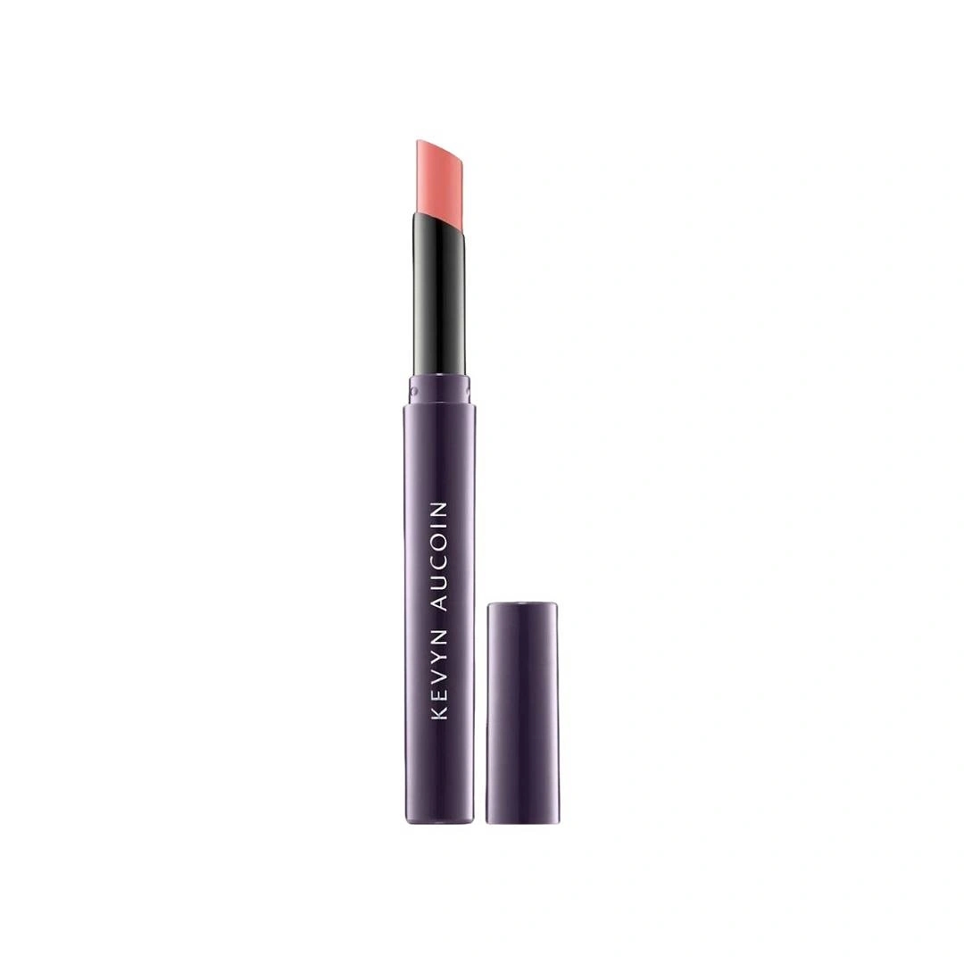 Помада с сияющим эффектом Unforgettable Lipstick Shine